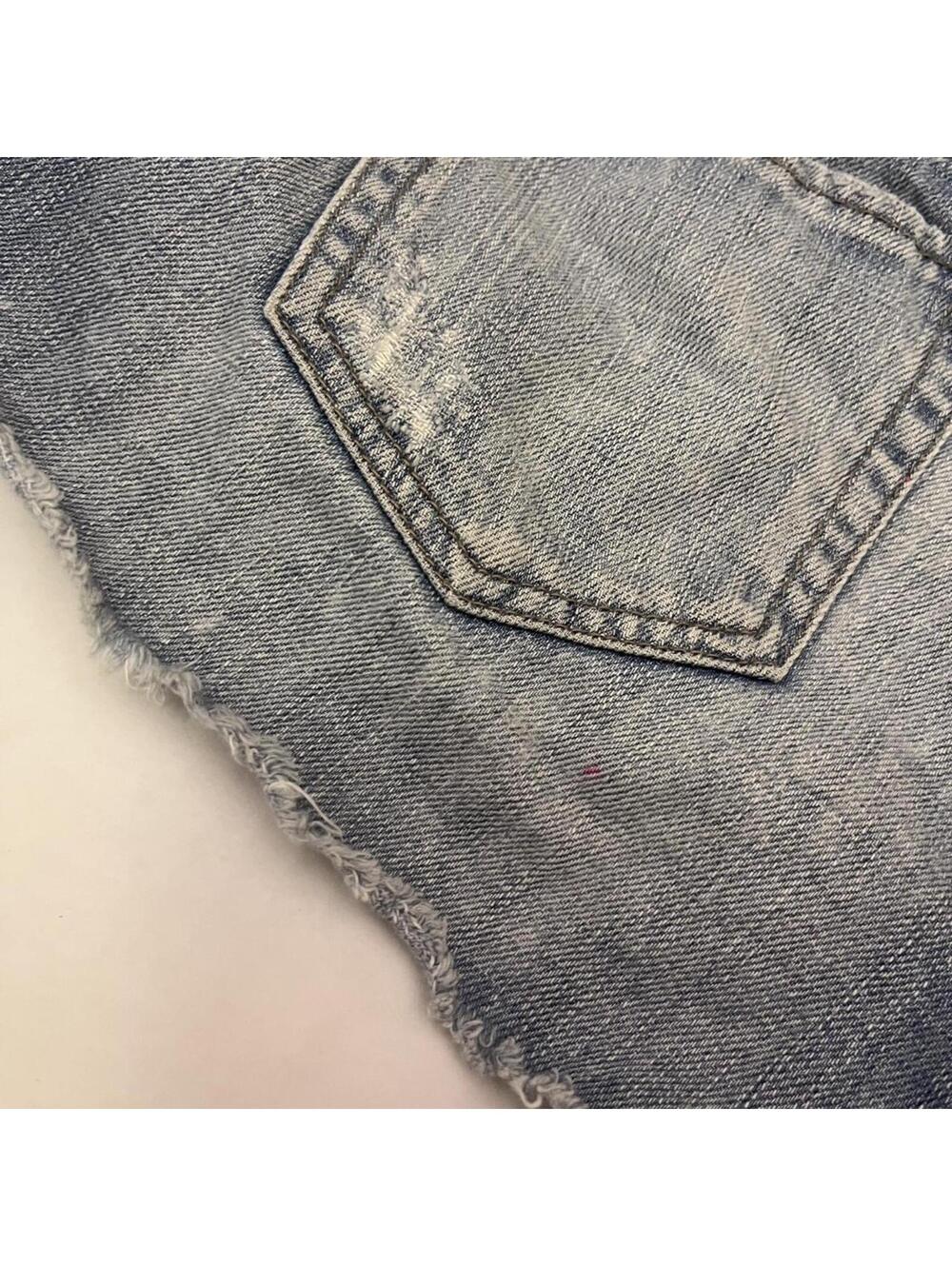 Light wash low rise mini denim shorts - Picture 8 of 8